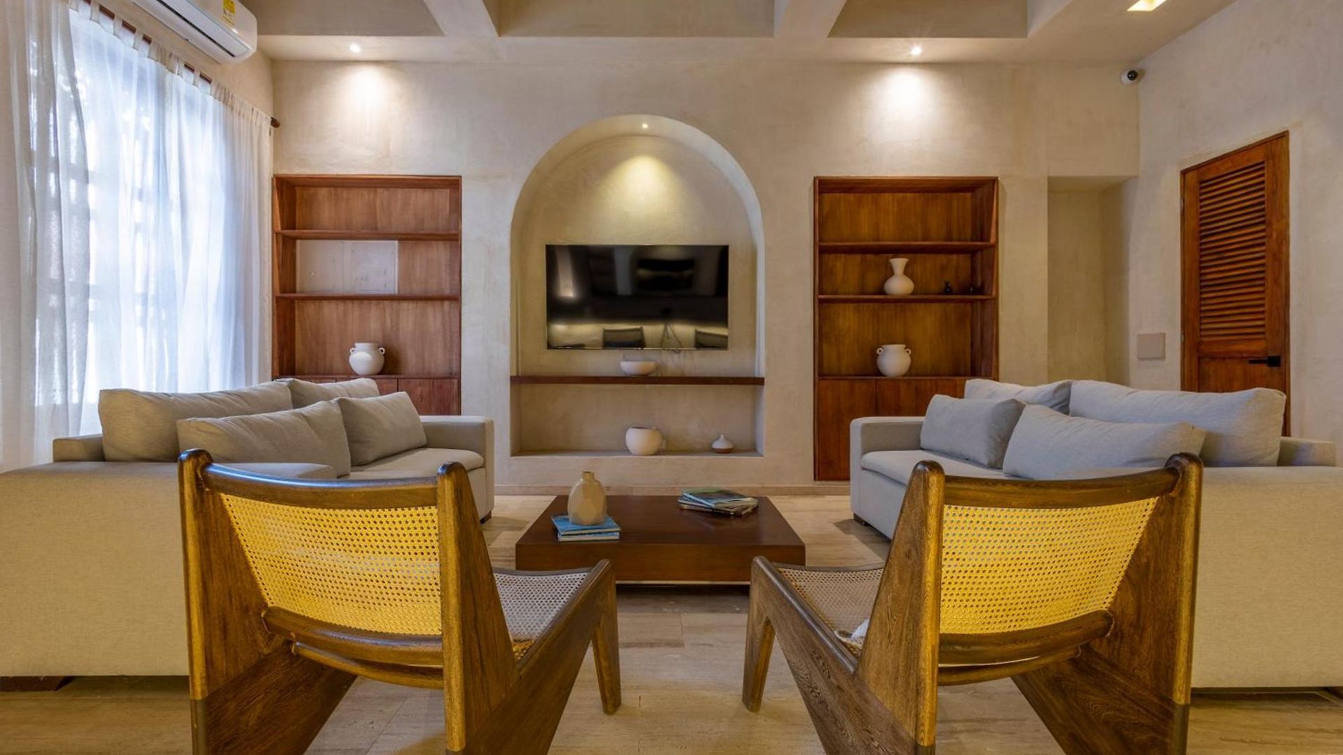 Casa Fernandez *